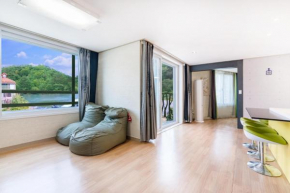 Gapyeong Applerotgi Pension